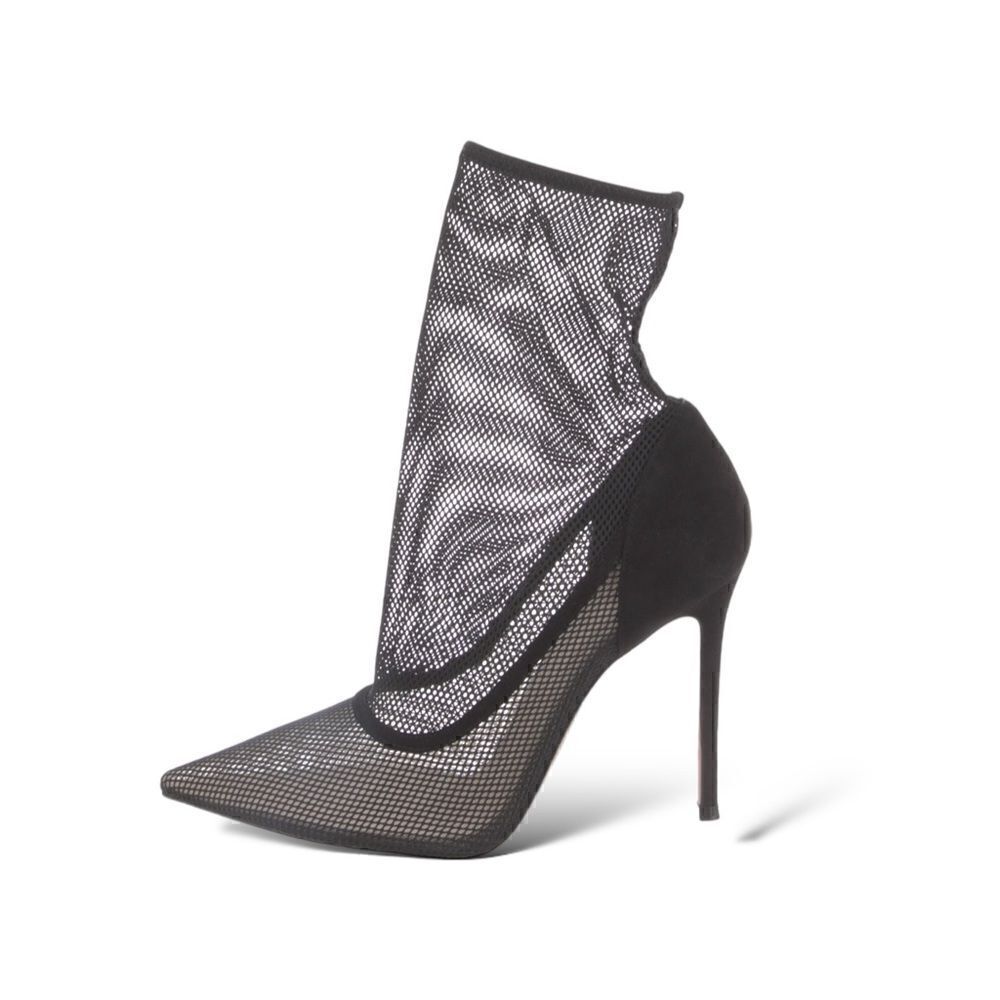 GIANVITO ROSSI Mesh Ankle High Pumps
|Size: 8.5 | IT 38.5|